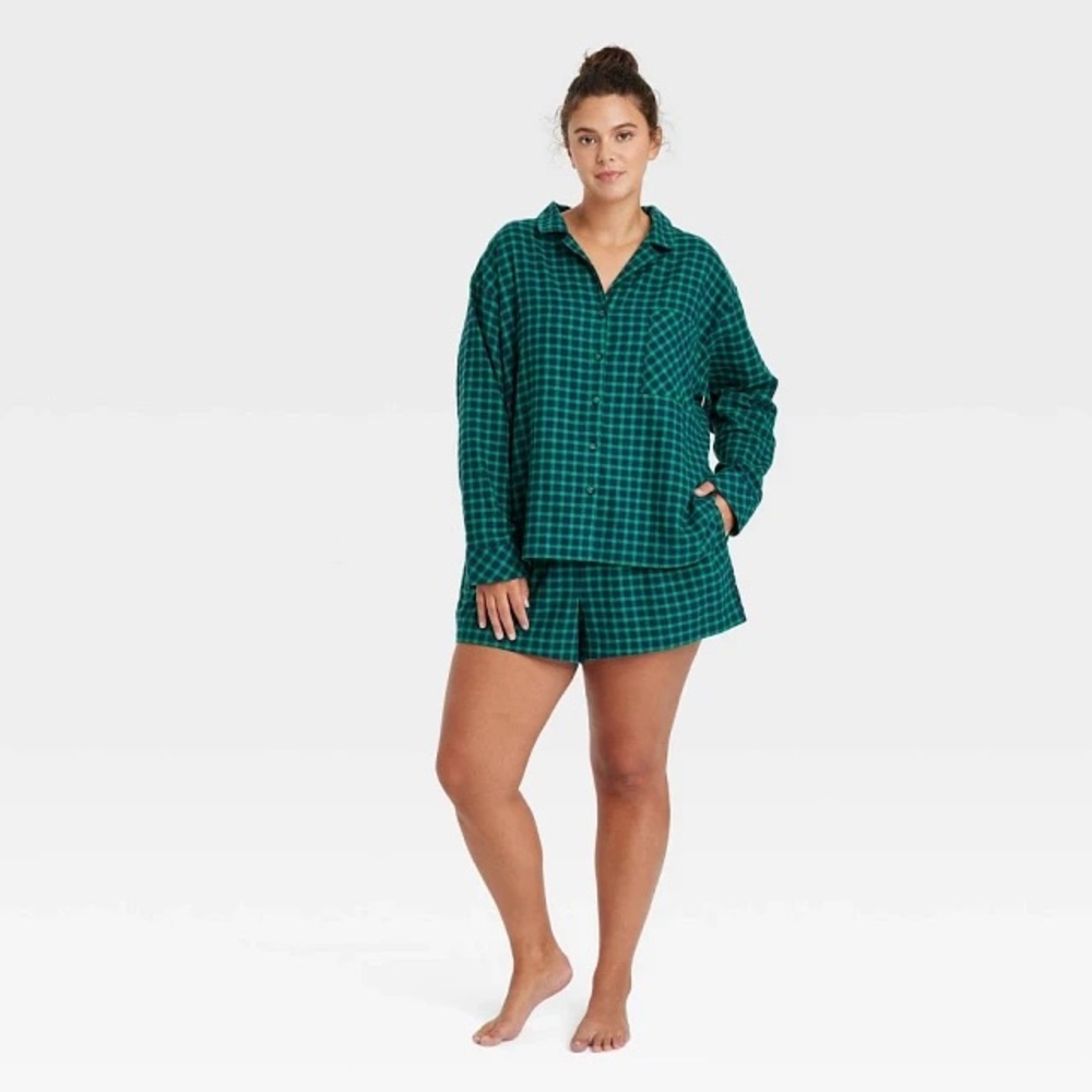 Auden Women's Plus Flannel Long Sleeve Top and Shorts Pajama Set 4X NWT